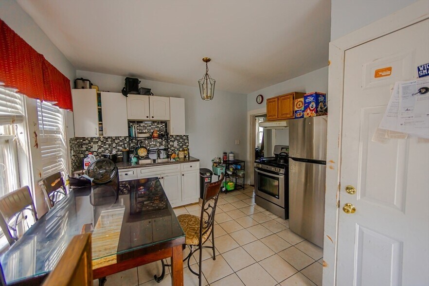 Building Photo - 21 Granfield Ave