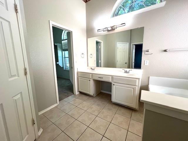 Building Photo - 7163 Bramblebush Dr