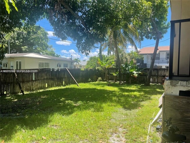 Building Photo - 2244 Madison St