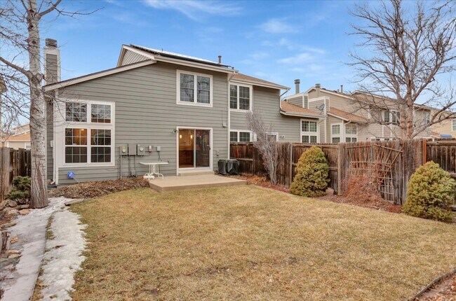 Building Photo - Indian Creek 2 Bedroom, 2 Bathroom Townhom...