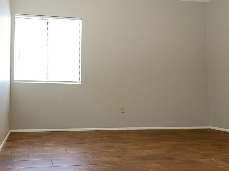 Bedroom - 2040 S Rural Rd
