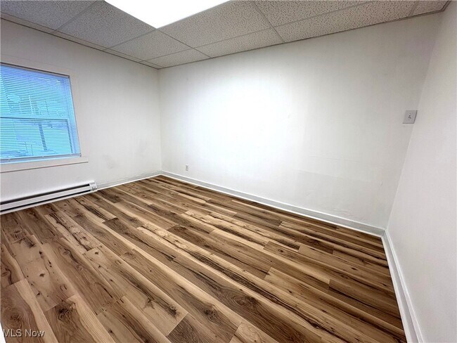 Building Photo - 643 Allegheny St