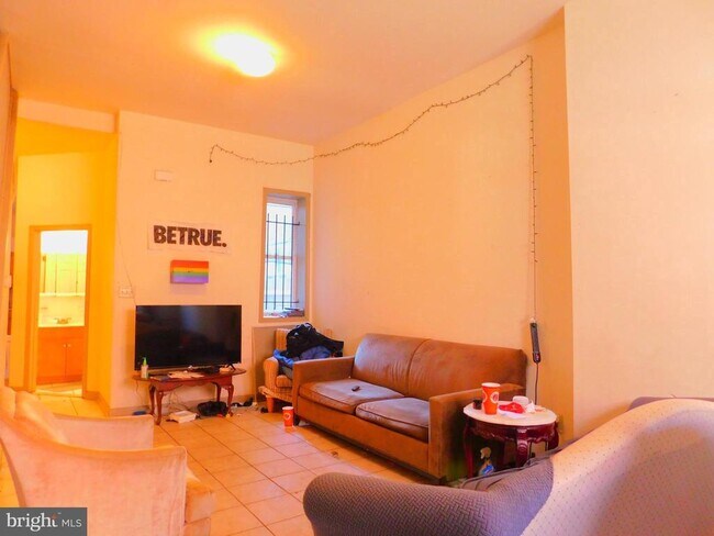 Building Photo - 2142 N Carlisle St