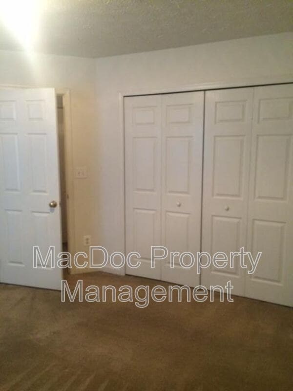 Building Photo - 10506 Boxmeer Ct