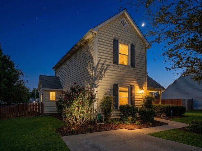 Building Photo - 2706 Ramblegate Ln