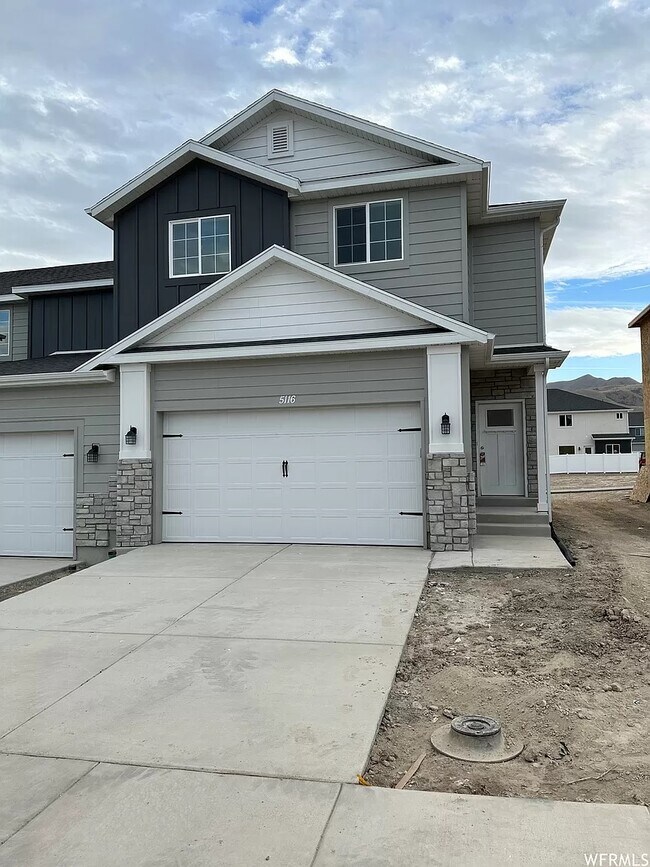 Primary Photo - 5116 Rustic Patch Rd