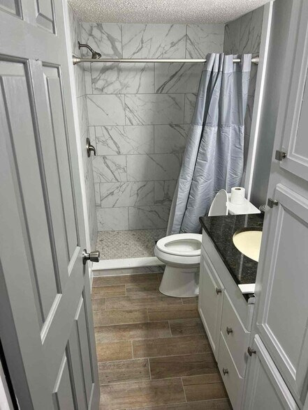 Building Photo - 3900 Johnson Rd