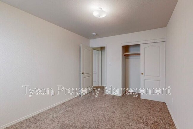 Building Photo - 1500 Montiano Loop SE