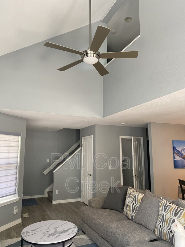 Building Photo - 13900 Lake Song Ln