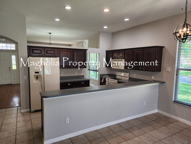 Building Photo - Heathrow/Lake Mary- 3/2 SF Screened Pool- ...