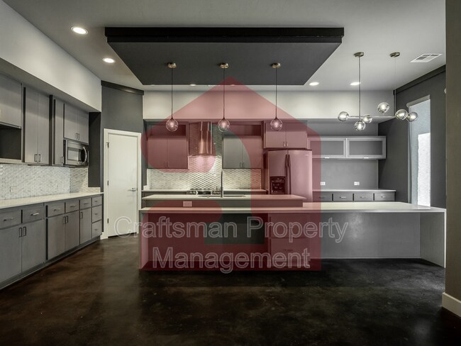 Building Photo - 17413 Melville Ln