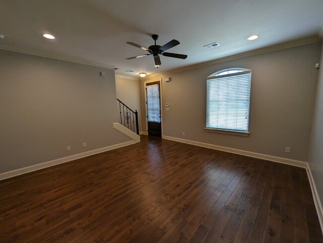 Building Photo - 2495 Old Taylor Rd