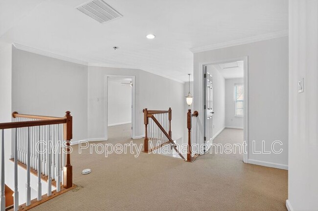 Building Photo - 3 Weber Ave