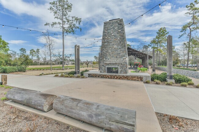 Building Photo - 16615 Tranquility Grove Dr