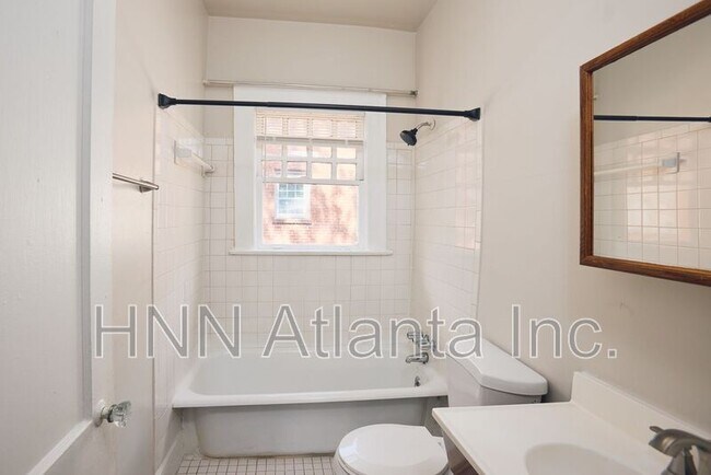 Building Photo - 439 N Highland Ave NE