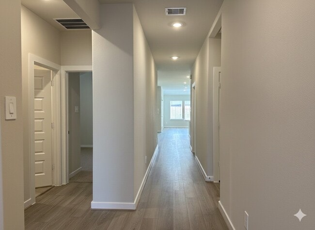 Building Photo - 1506 Arbuckle Ct