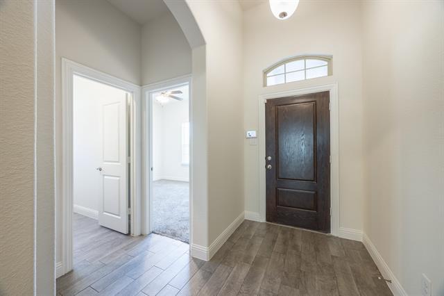 Building Photo - 4037 Woodford Dr