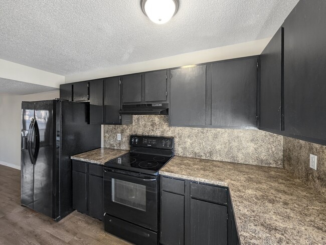 Building Photo - 2456 N Brophy Cir