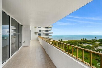 Building Photo - 177 Ocean Ln Dr