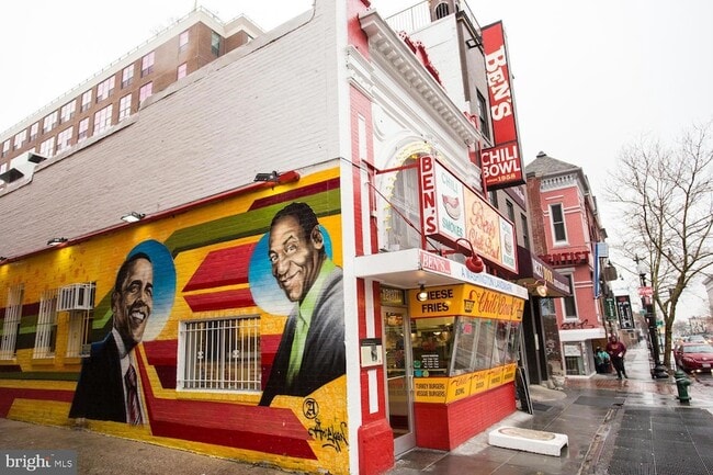 Building Photo - 1701 16th St NW