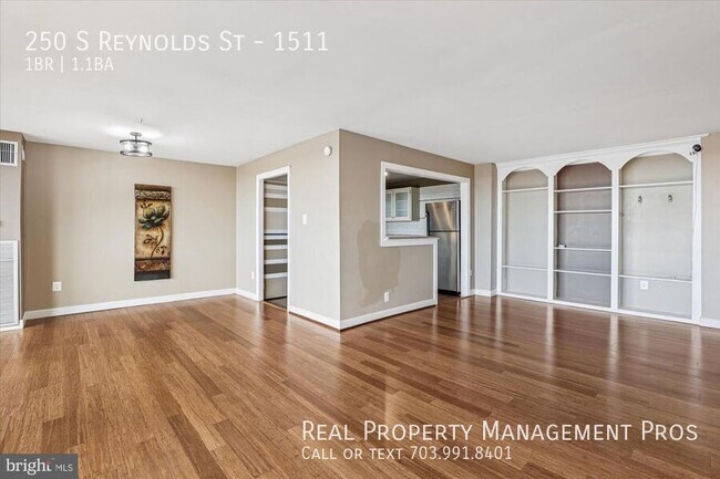 Building Photo - 250 S Reynolds St