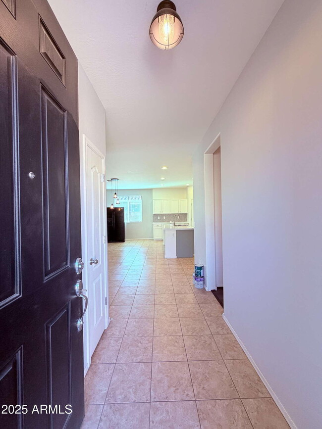 Building Photo - 21121 E Via De Olivos