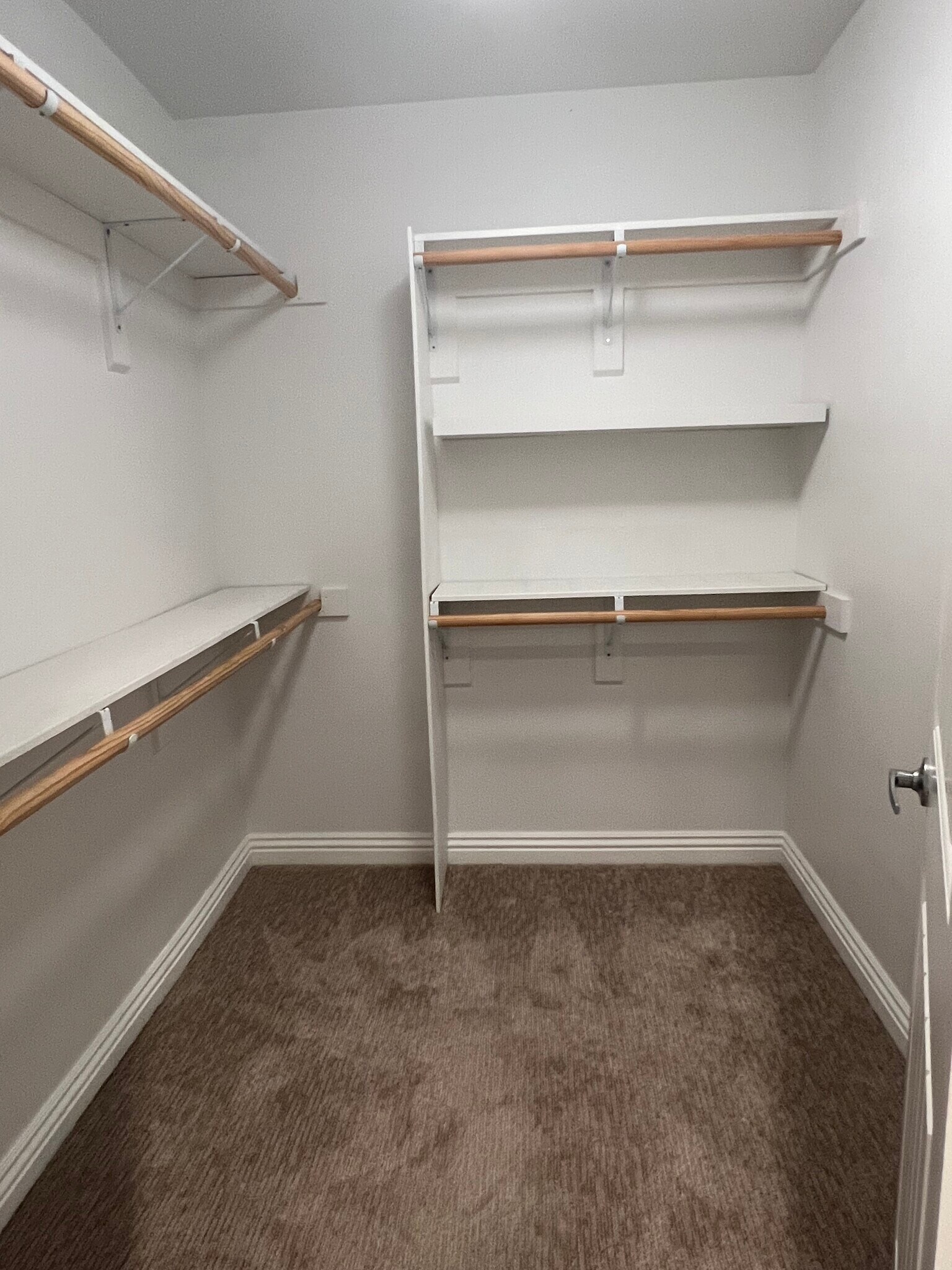 Building Photo - 4228 Calavo Dr