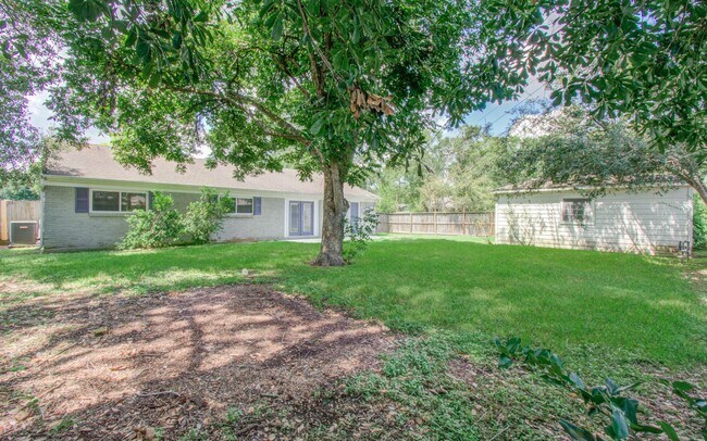 Building Photo - 11403 Braewick Dr