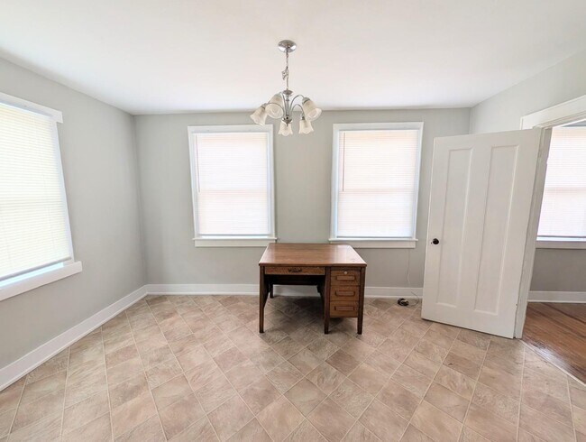 Building Photo - 317 Third Street - A upstairs