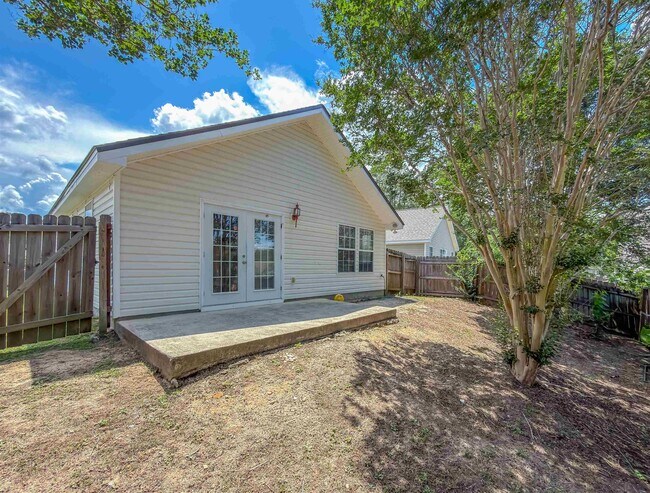 Building Photo - 3363 Golden Rain Dr