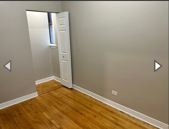 Building Photo - 1500 48th Ct