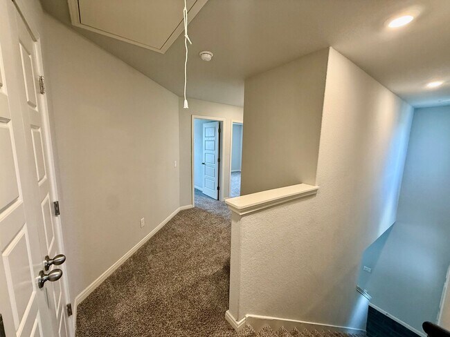 Building Photo - 119 Joseph Cir