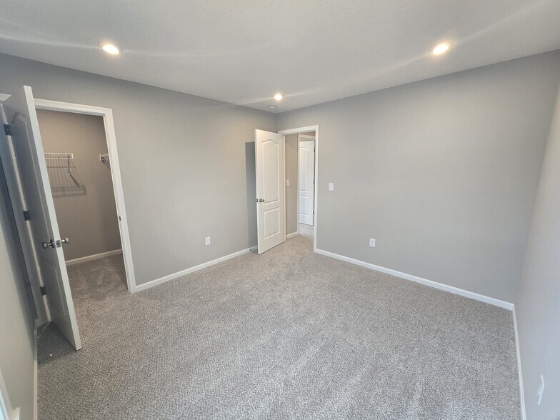 Bedroom 2 - 8985 Hawk Hill Way