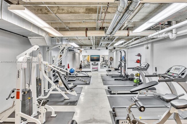 Building Photo - 8101 Biscayne Blvd