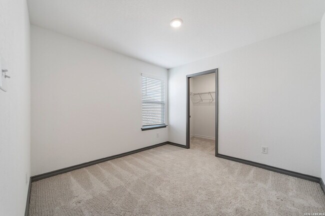 Building Photo - Like New 4 Bedroom Home in Corley Farms with First Floor Primary and Game Room