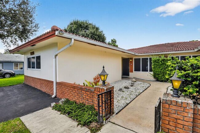 Building Photo - 10071 NW 36th St