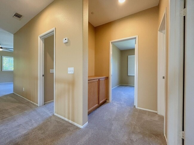 Building Photo - Beautiful, 2-Story 4-Bedroom Home on a Cul...