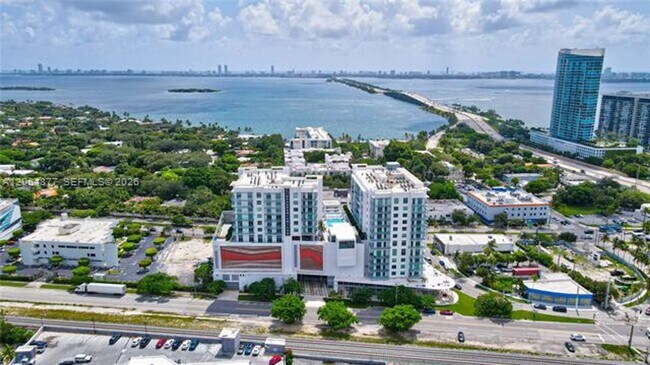 Building Photo - 3900 Biscayne Blvd