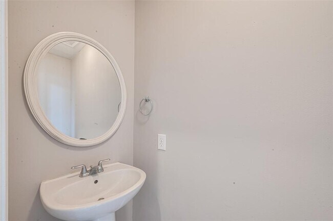 Building Photo - 4707 Brookside Ct