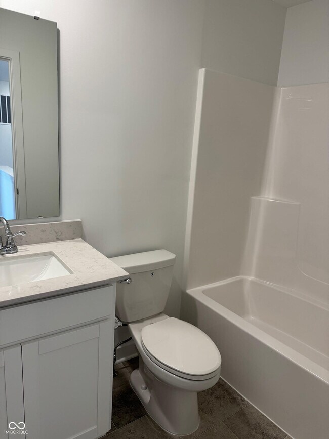 Building Photo - 15174 Swallow Fls Wy