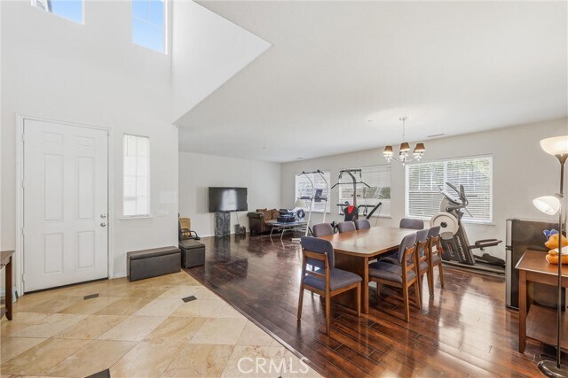 Building Photo - 1689 Tivoli Dr