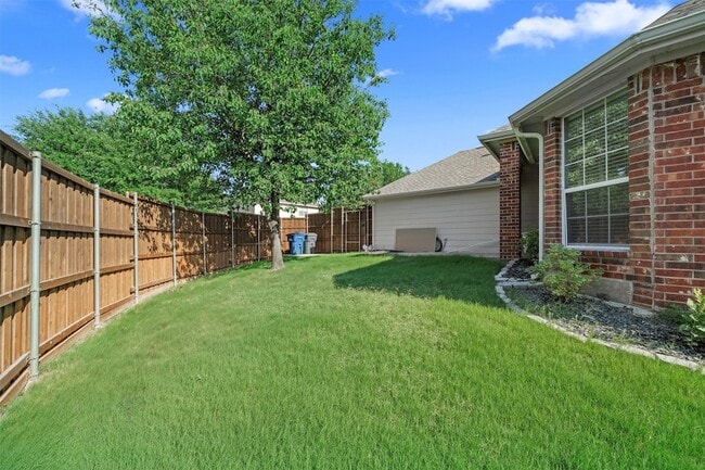 Building Photo - 3601 Carmel Mountain Dr