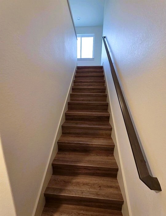 Building Photo - 1321 Oppek St NE