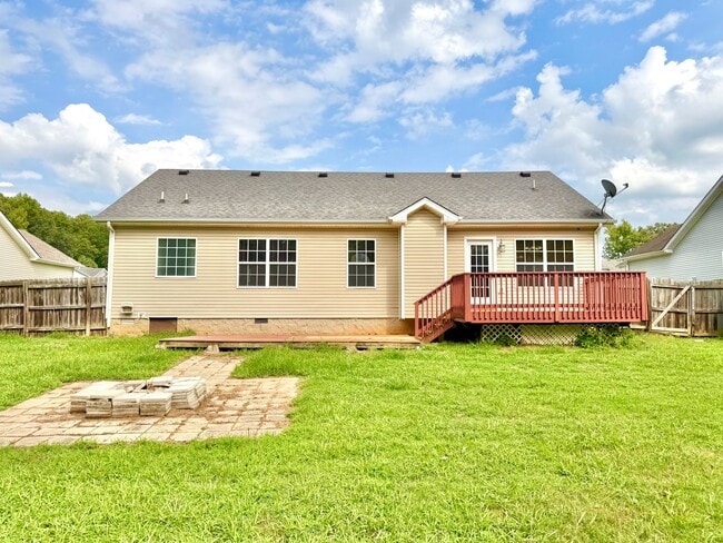 Building Photo - 1329 Mutual Dr
