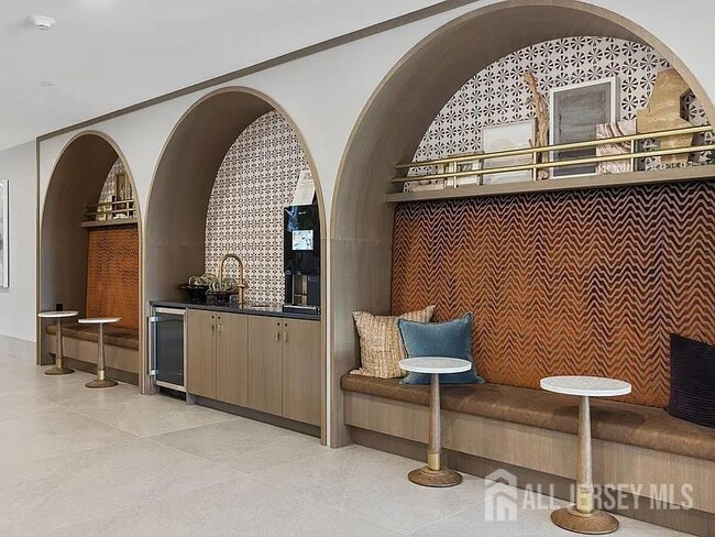 Building Photo - 2000 Schindler Dr