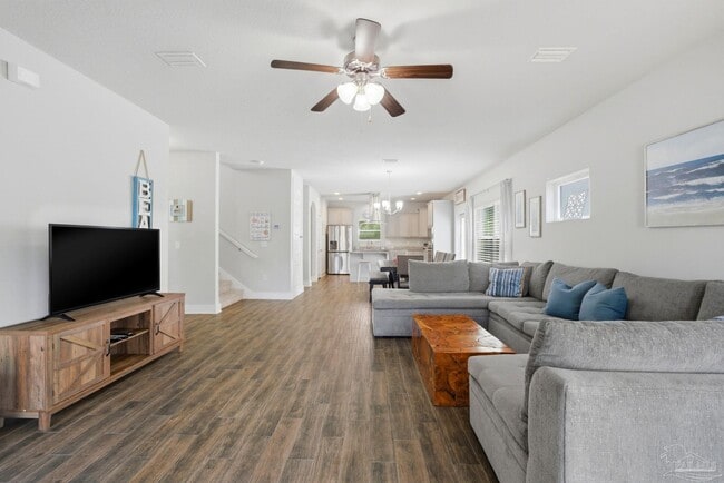 Building Photo - 7967 Double Gate Dr