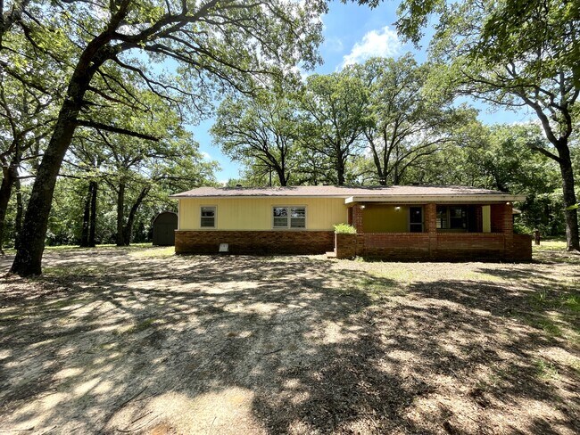 Building Photo - 289 Red Cedar Rd