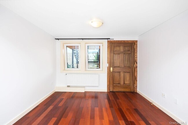 Building Photo - 21-63 23rd Street Unit 1