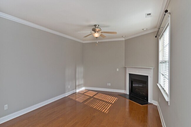 Building Photo - Two-Story Home in Arden with Bonus Room/Of...