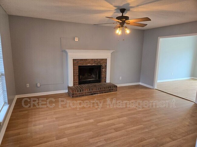 Building Photo - 3019 Woodington Pl